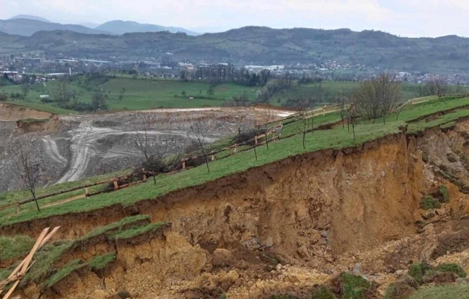 Klizište prijeti stanovništvu kod Breze